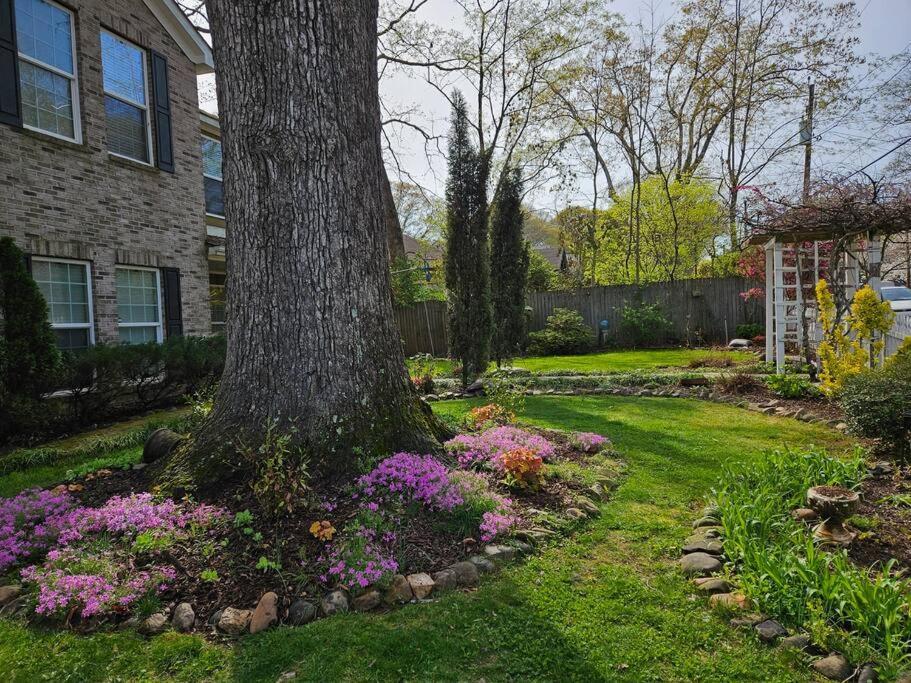 Sleeps16, 11-Person Swim-Spa, Spacious Home, Close To Downtown, Beltline, And Walk To Restaurants, 75" Tv, 2 Person Jacuzzi, Ping Pong Atlanta Exterior photo